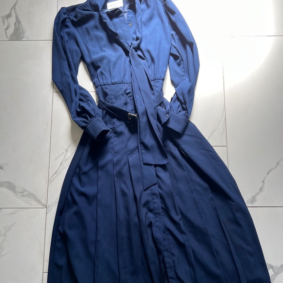 Babaton | Guell Dress - Picture 8 of 14